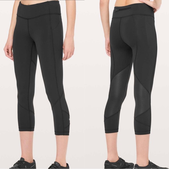lululemon athletica Pants - Lululemon Pace Rival Crop *Full-On Luxtreme 22" Black Leggings Size 4